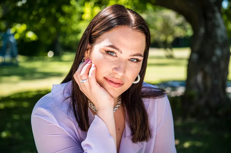 6. Molly Hammar